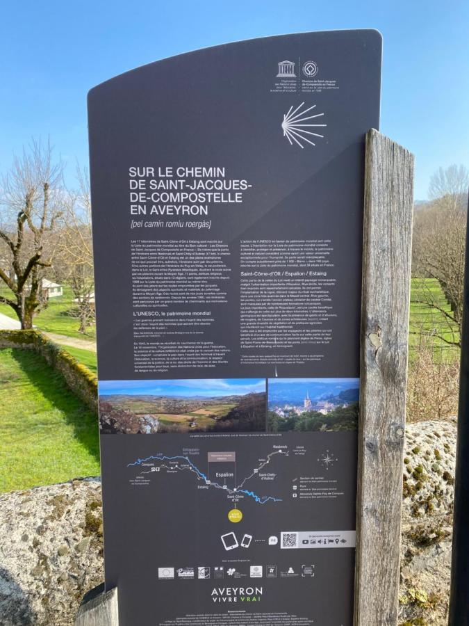 Saint-Côme-dʼOlt Au Pont D'Olt酒店 外观 照片