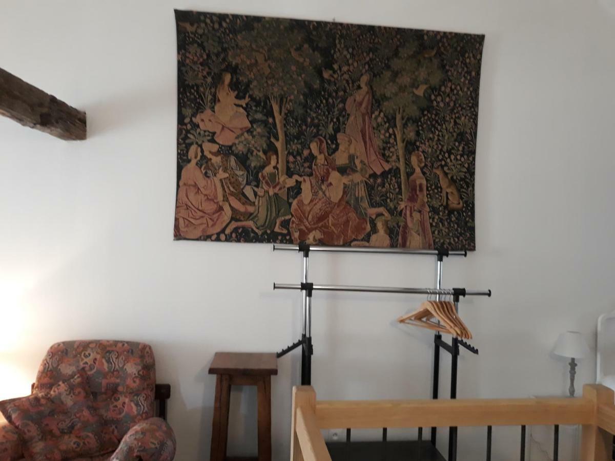 Saint-Côme-dʼOlt Au Pont D'Olt酒店 外观 照片