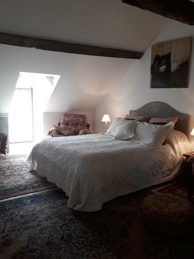 Saint-Côme-dʼOlt Au Pont D'Olt酒店 外观 照片